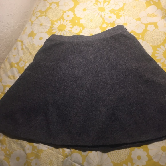 ☘️Gray Wool Circle Skirt☘️ - Picture 6 of 6